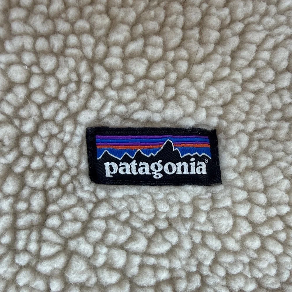 Patagonia Kids' Retro-X Fleece Vest beige and green Kids Size 10
